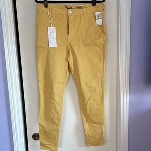 NWT Seven7 High-Waisted Pants